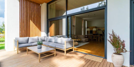 Maximizing Space: Creative Deck Design Solutions