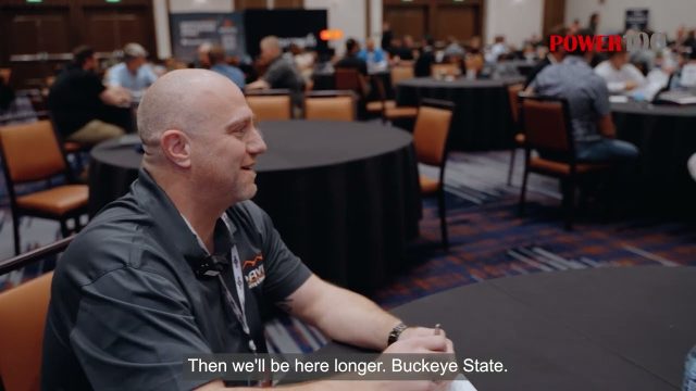 Live Dog Fight at Top Rep